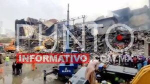 Incendio en centro comercial en Pakistán deja 26 muertos; aún hay más de 80 desaparecidos