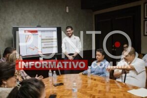 Encabeza Beto Granados mesa de trabajo con presidentes de colonia